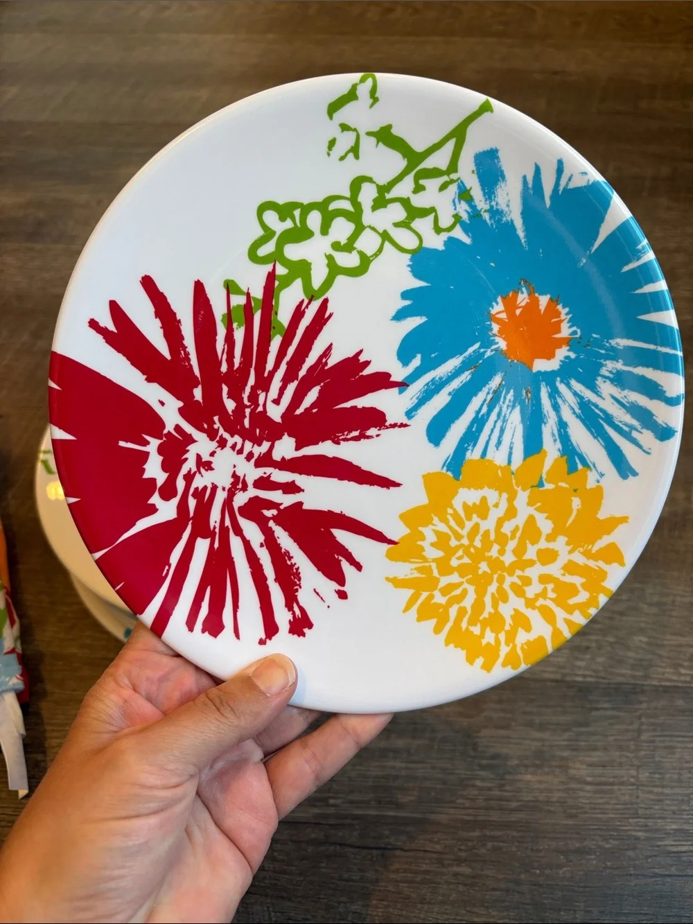 Melamine Target Home Sumner Floral 8.5” Lunch Plates & 8 Cotton Napkins Set of 8